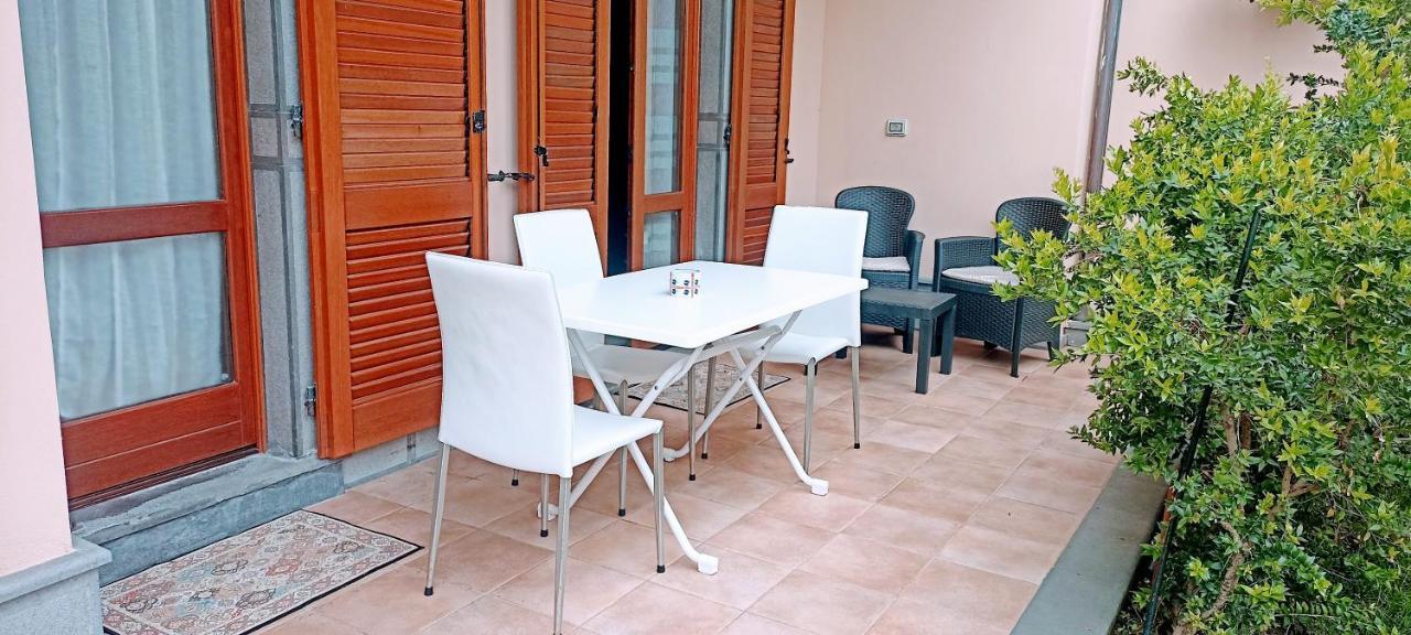 Casa Lilla 1 E 2 Apartment Oristano Luaran gambar