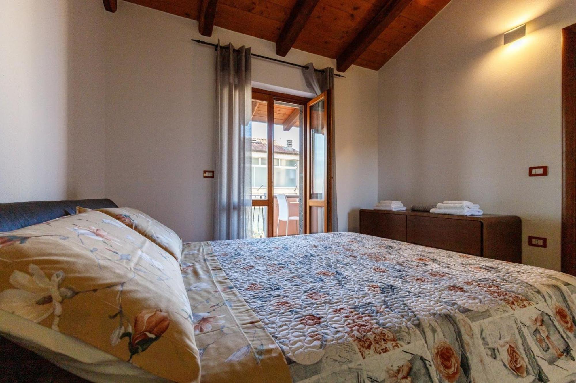Casa Lilla 1 E 2 Apartment Oristano Luaran gambar