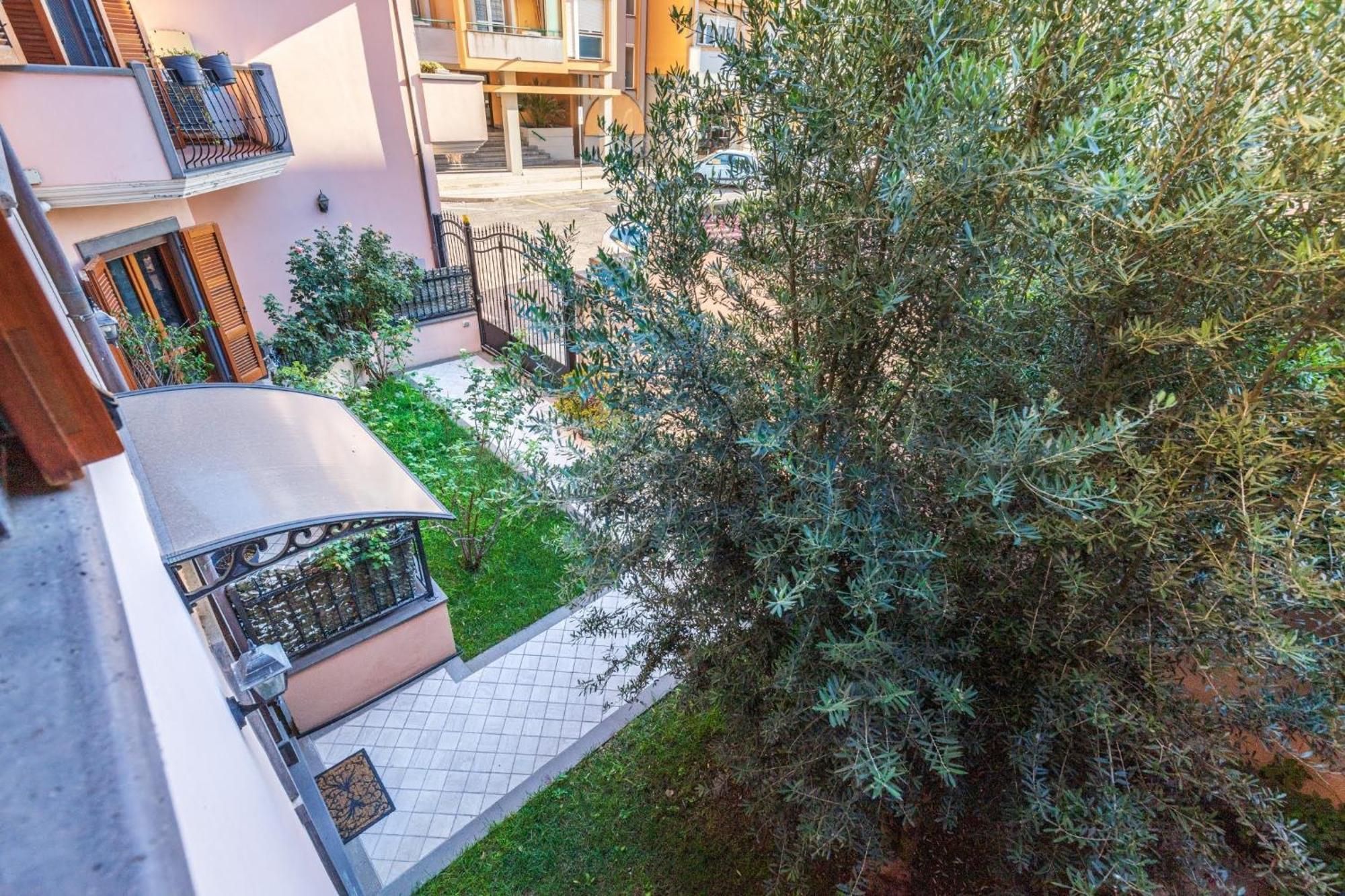 Casa Lilla 1 E 2 Apartment Oristano Luaran gambar