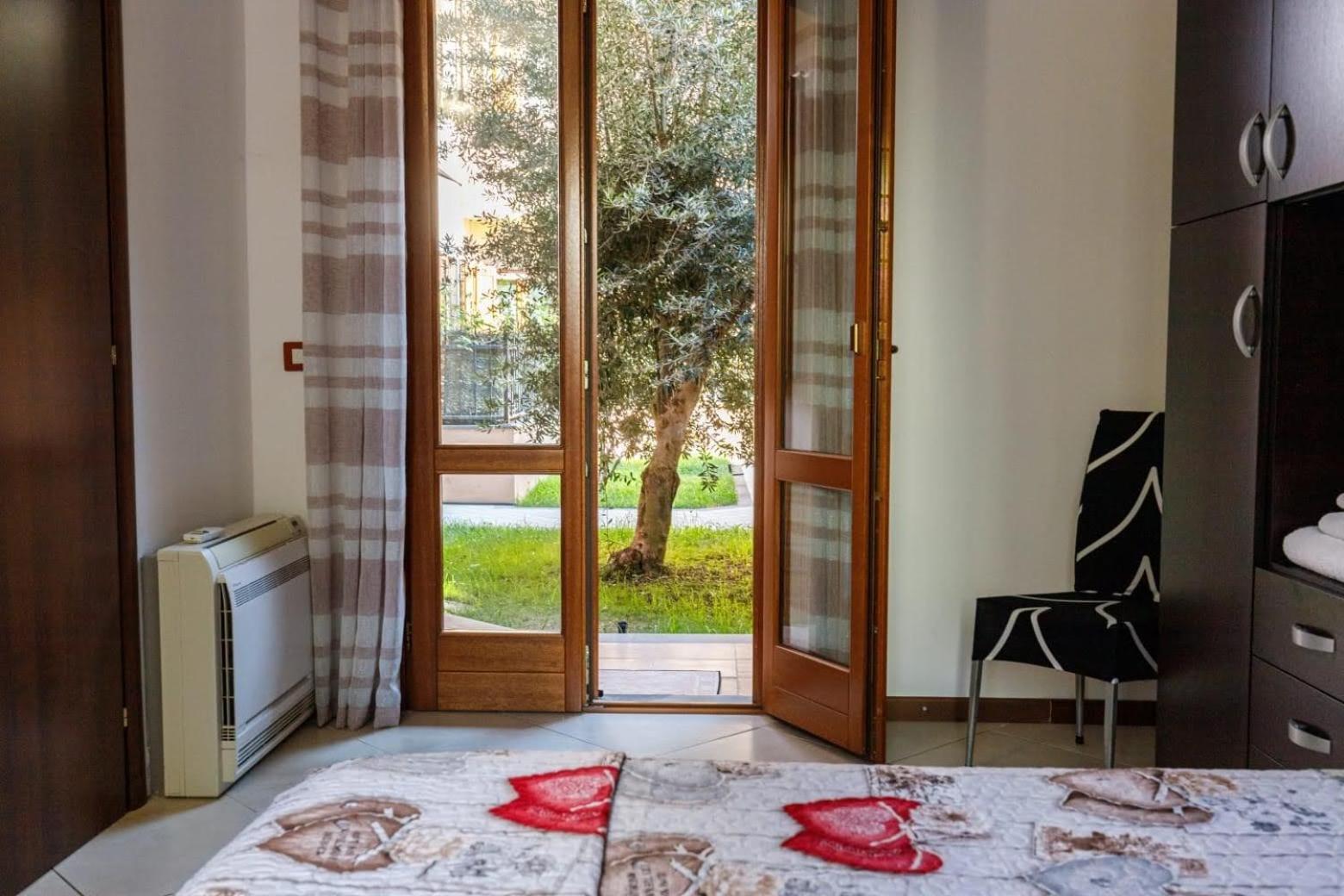 Casa Lilla 1 E 2 Apartment Oristano Bilik gambar
